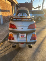 2002 Honda GL1800