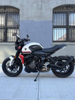 2022 Triumph TRIDENT