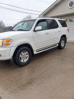 2002 Toyota Sequoia 136,000 mi