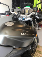 BMW R1200R