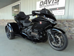 NEW 2023 HONDA GOLD WING AUTO WITH CALIFORNIA SIDECAR TRIKE, LOADED!