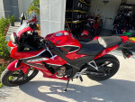 2017 Honda CBR300R