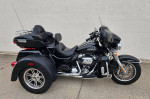 2018 Harley Triglide trike- low miles