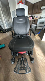 Mobility scooter