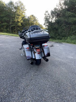 2015 Harley- Davidson cvo limited [OBO]