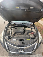 2014 Nissan Altima 2.5 FWD 134,000 mi