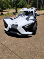 Polaris slingshot 2021 automatic 2,800 MI