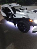 Polaris slingshot 2021 automatic 2,800 MI
