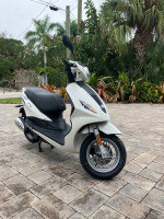 Scooter Piaggio Vespa