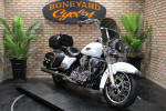 2013 HARLEY DAVIDSON ROAD KING!!!
