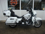 2012 Harley FLHTCU Electra Glide Classic (White) - Bike Runs Good