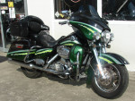 2006 Harley Ultra Classic Electra Glide (Black and Green) - Runs Great