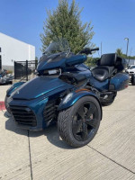 2023 Can-Am® Spyder F3 Limited Dark Wheels