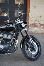2024 Royal Enfield Super Meteor 650 Interstellar Green