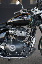 2024 Royal Enfield Super Meteor 650 Interstellar Green