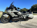 LIKE NEW 2021 Honda Goldwing <900 Miles