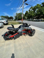 Can-AM Spyder 2015 F3