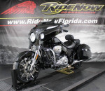 2017 Indian Motorcycle® Chieftain® Thunder Black Pearl