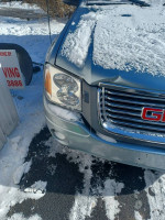 GMC Envoy 61,000 mi