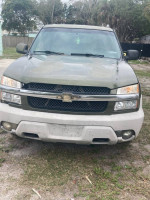 2002 Chevrolet Avalanche 67,000 mi