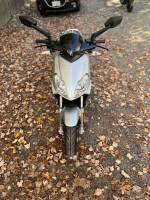 Piaggio - Aprilia Scooter Sportcity 50 09