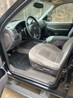 2004 Ford Explorer XLT 4WD 147,000 mi