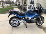 BMW R1200ST