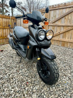2007 Yamaha Zuma 50cc motor scooter 🛵 runs like new with clean title fully se