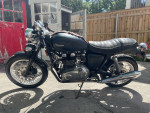 Triumph Thruxton 900