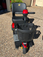 Buzz Around Mobility Scooter LX - EXCELLENT Condition - $500