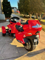 2011 Can Am Spyder
