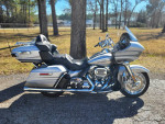 2016 Harley-Davidson FLTRUSE CVO Road Glide Ultra