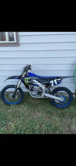 2022 YZ 250F