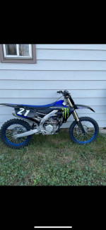 2022 YZ 250F