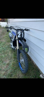2022 YZ 250F