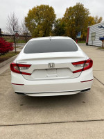 2019 Honda Accord LX FWD 104,000 mi