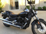For sale yamaha v-star 650 midnight custom very low miles