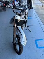 Dirt bike pit bike