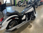2021 Kawasaki Vulcan 900 Classic
