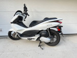 Honda PCX 125 Scooter