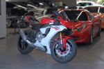 2015 Yamaha YZF-R1