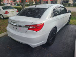 2013 Chrysler 200 72,000 mi
