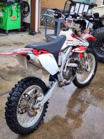 2006 Honda Crf450r red sticker