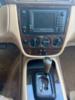 Mercedes-Benz 138,000 mi