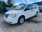 2008 Chrysler Town and Country 102,000 mi