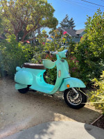 Electric Scooter/Moped Vespa Style!! Brand NEW!