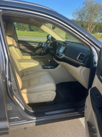 2014 Toyota Highlander Limited FWD 109,000 mi