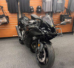 2024 Kawasaki Ninja ZX -6R Metallic Flat Spark Black Ebony