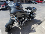 2006 Harley-Davidson Touring Street Glide SKU:M0256 V Twi