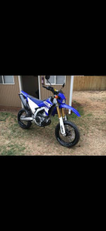 Yamaha WR250R Supermoto